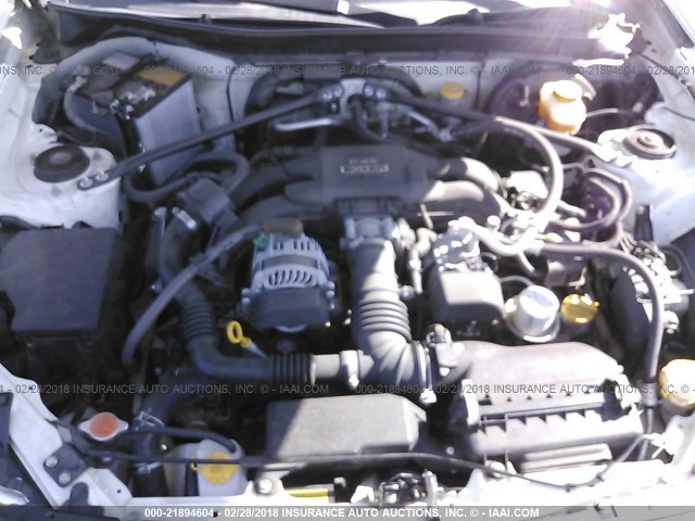 JF1ZNAA17D1732668 - 2013 TOYOTA SCION FR-S WHITE photo 10