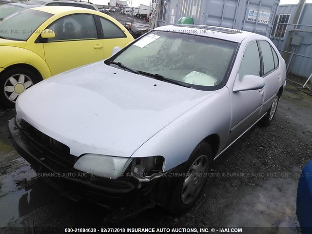 1N4DL01D2XC159708 - 1999 NISSAN ALTIMA XE/GXE/SE/GLE SILVER photo 2