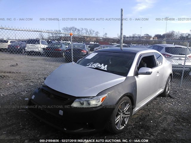 JTKJF5C74B3014454 - 2011 TOYOTA SCION TC 银色 照片 2