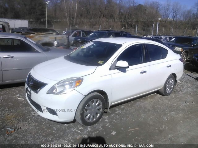 3N1CN7AP3CL836592 - 2012 NISSAN VERSA S/SV/SL WHITE photo 2