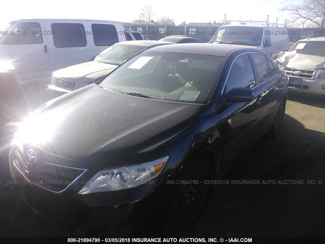 4T1BF3EK9BU670883 - 2011 TOYOTA CAMRY SE/LE/XLE BLACK photo 2
