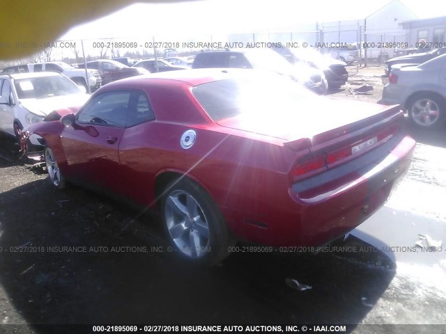 2B3CJ4DG9BH570913 - 2011 DODGE CHALLENGER RED photo 3