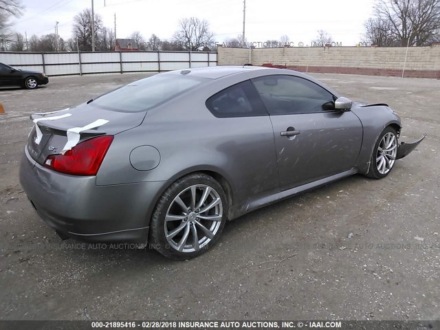 JNKCV64EX8M130636 - 2008 INFINITI G37 JOURNEY/SPORT GRAY photo 4