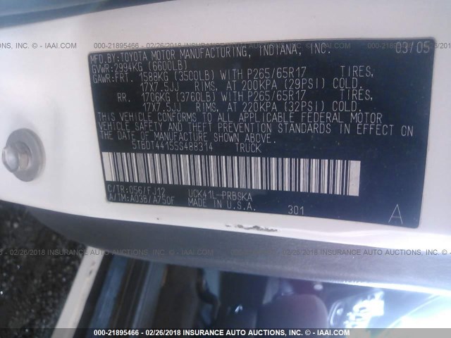 5TBDT44155S488314 - 2005 TOYOTA TUNDRA DOUBLE CAB SR5 WHITE photo 9