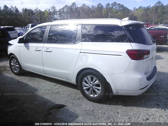 KNDMB5C1XF6043683 - 2015 KIA SEDONA LX WHITE photo 3