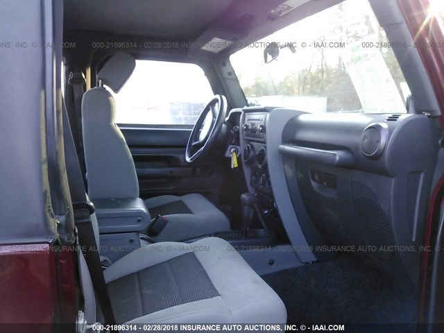 1J4AA2D10AL188285 - 2010 JEEP WRANGLER SPORT 红色 照片 5