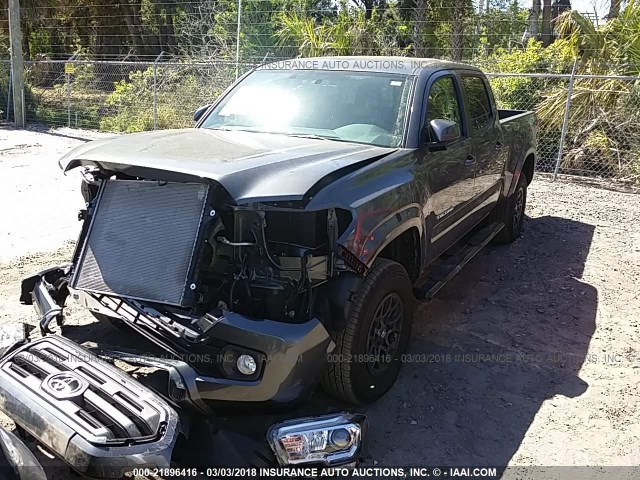 3TMBZ5DN3HM010130 - 2017 TOYOTA TACOMA DOUBLE CAB/SR5/TRD SPORT GRAY photo 2