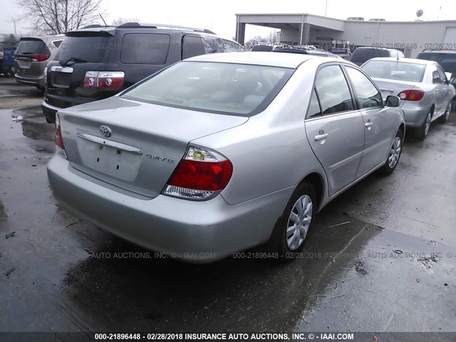 4T1BE32K25U066698 - 2005 TOYOTA CAMRY LE/XLE/SE 银色 照片 4