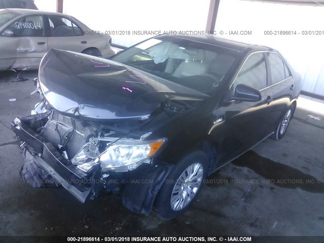 4T1BD1FK9DU079299 - 2013 TOYOTA CAMRY HYBRID/LE/XLE 黑色 照片 2