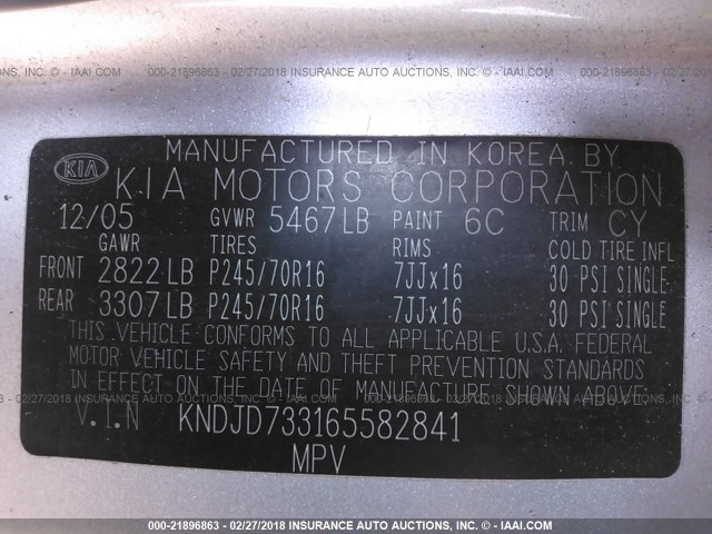 KNDJD733165582841 - 2006 KIA SORENTO EX/LX SILVER photo 9