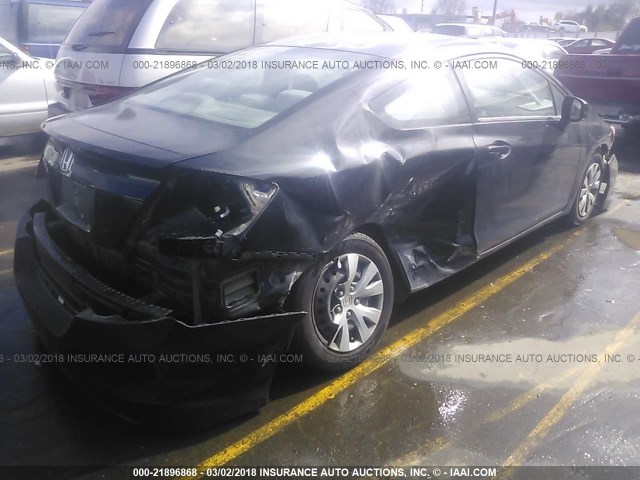 2HGFG3B53CH557437 - 2012 HONDA CIVIC LX BLACK photo 4
