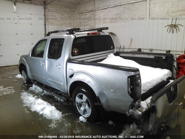 1N6AD07U55C461716 - 2005 NISSAN FRONTIER CREW CAB LE/SE/OFF ROAD SILVER photo 6