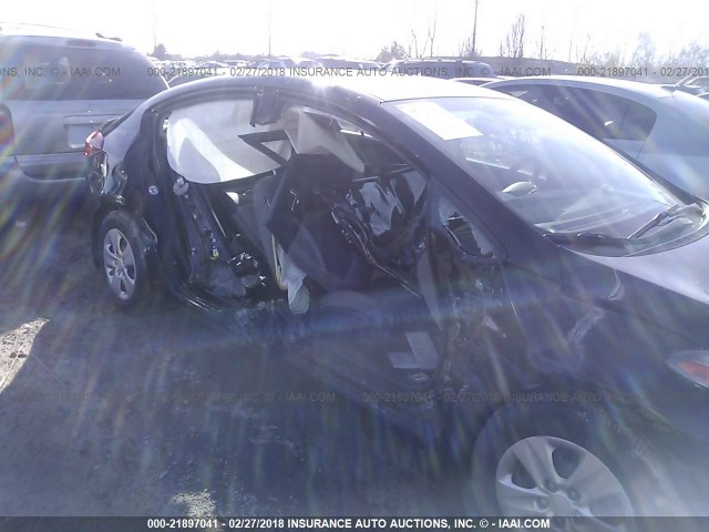 KNAFK4A62F5393460 - 2015 KIA FORTE LX BLACK photo 6