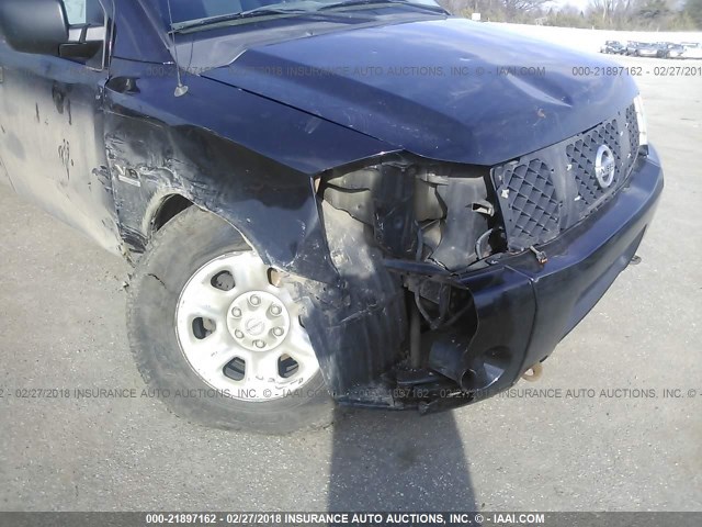 1N6AA06B14N573828 - 2004 NISSAN TITAN XE/SE/LE BLACK photo 6