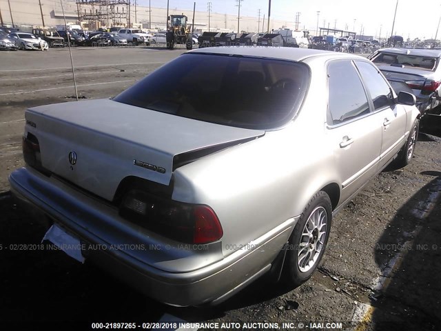 JH4KA7670NC028193 - 1992 ACURA LEGEND LS SILVER photo 4