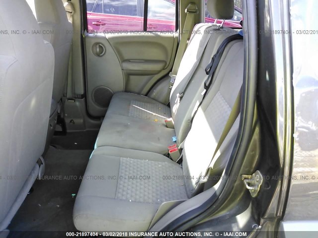 1J4GL48K55W572022 - 2005 JEEP LIBERTY SPORT Boz foto 8