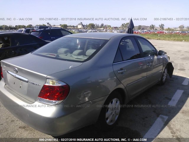 4T1BE32K36U648469 - 2006 TOYOTA CAMRY LE/XLE/SE GRAY photo 4