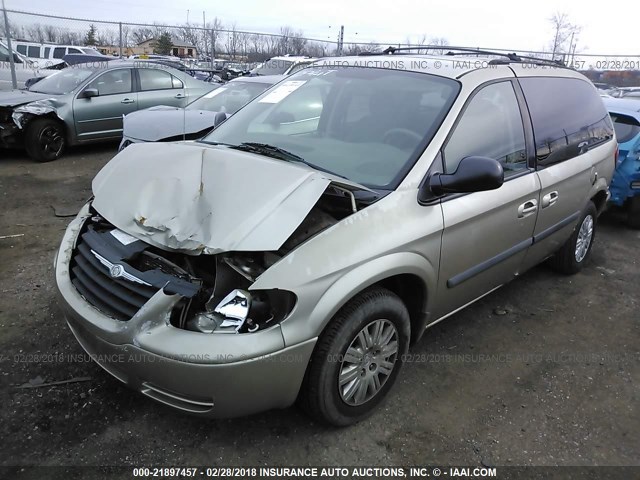 1C4GP45R75B420245 - 2005 CHRYSLER TOWN & COUNTRY  GOLD photo 2