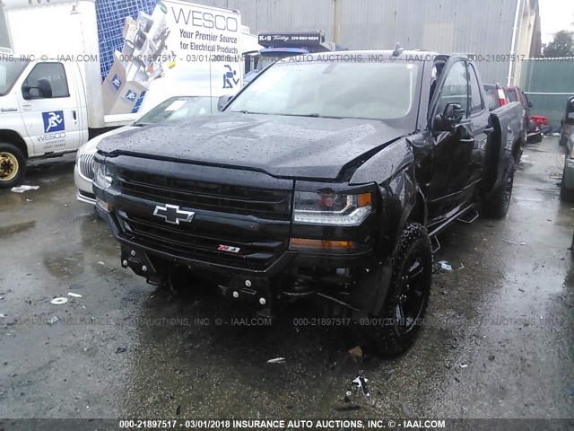 1GCVKREC1HZ271101 - 2017 CHEVROLET SILVERADO K1500 LT BLACK photo 2