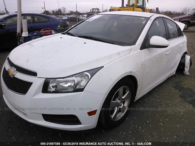 1G1PC5SB7E7160160 - 2014 CHEVROLET CRUZE LT WHITE photo 2