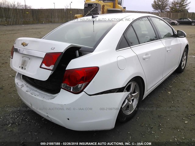 1G1PC5SB7E7160160 - 2014 CHEVROLET CRUZE LT WHITE photo 4