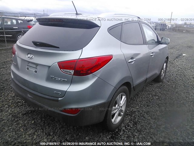 KM8JUCAC5AU087600 - 2010 HYUNDAI TUCSON GLS/LIMITED SILVER photo 4