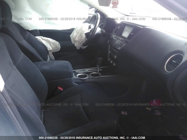 5N1AR2MN7DC660791 - 2013 NISSAN PATHFINDER S/SV/SL/PLATINUM 黑色 照片 5