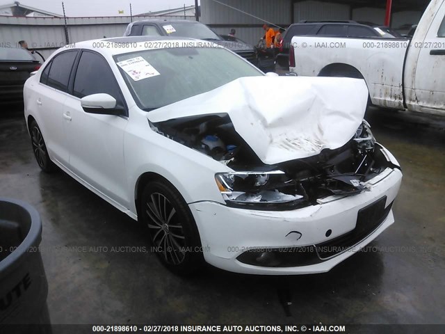 3VWLX7AJ2CM387920 - 2012 VOLKSWAGEN JETTA SEL WHITE photo 1