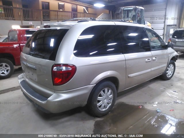 2A4GP54L36R702270 - 2006 CHRYSLER TOWN & COUNTRY TOURING GOLD photo 4