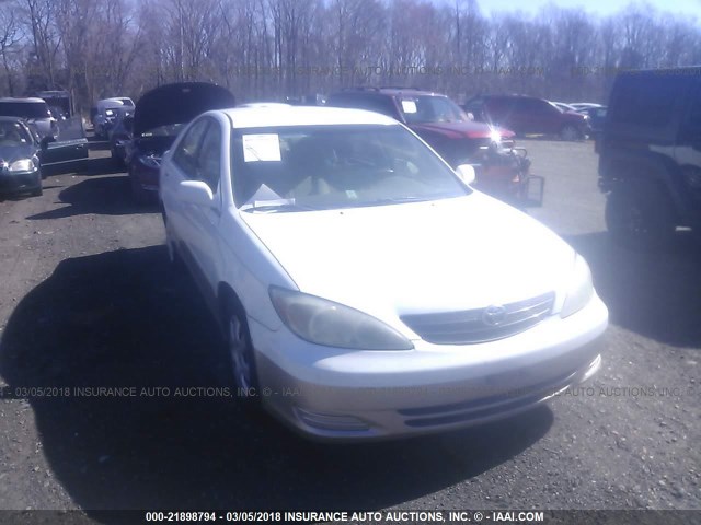 4T1BE32K83U183750 - 2003 TOYOTA CAMRY LE/XLE/SE თეთრი ფოტო 1