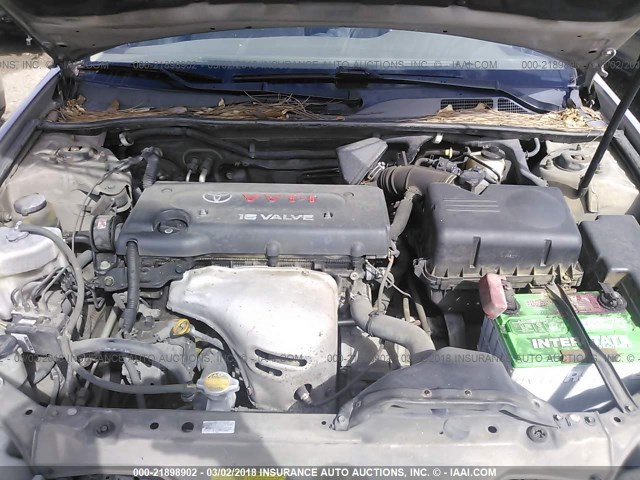 4T1BE30K65U020231 - 2005 TOYOTA CAMRY LE/XLE/SE თაფლისფერი ფოტო 10