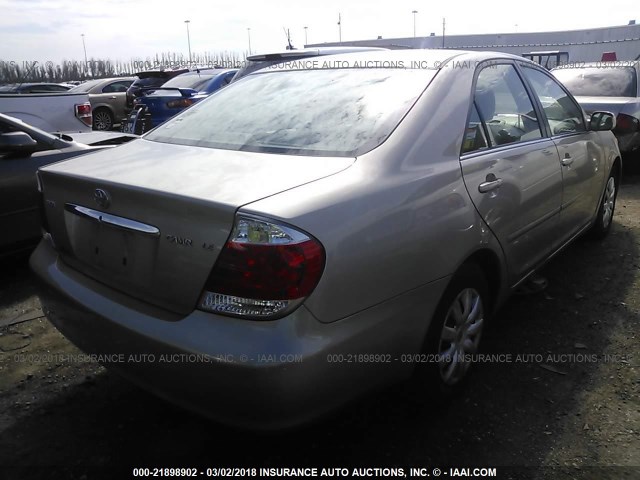 4T1BE30K65U020231 - 2005 TOYOTA CAMRY LE/XLE/SE თაფლისფერი ფოტო 4