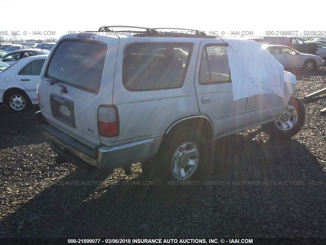 JT3HN86R3T0013357 - 1996 TOYOTA 4RUNNER SR5 SILVER photo 4