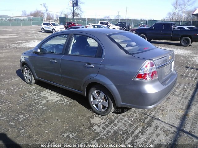 KL1TD5DE3AB117315 - 2010 CHEVROLET AVEO LS/LT GRAY photo 3