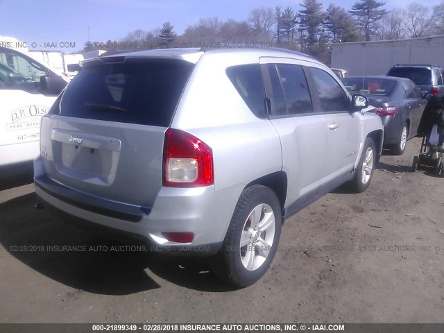 1J4NF1FB5BD154499 - 2011 JEEP COMPASS SPORT SILVER photo 4