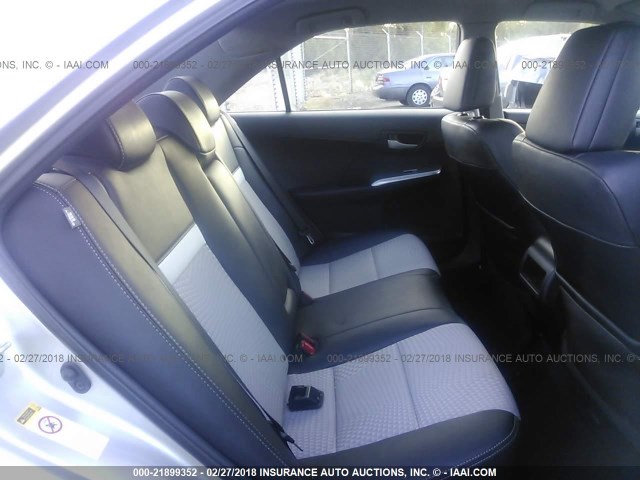 4T1BF1FK2CU200604 - 2012 TOYOTA CAMRY SE/LE/XLE SILVER photo 8