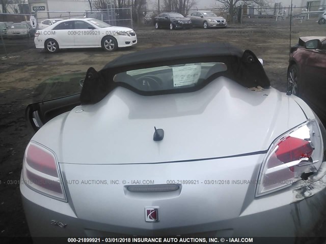 1G8MB35B87Y100764 - 2007 SATURN SKY SILVER photo 8