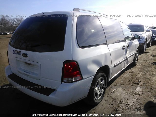 2FMZA51686BA64861 - 2006 FORD FREESTAR SE WHITE photo 4