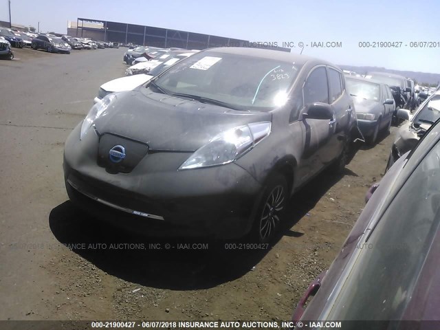 1N4AZ0CP2GC304819 - 2016 NISSAN LEAF S BLACK photo 2