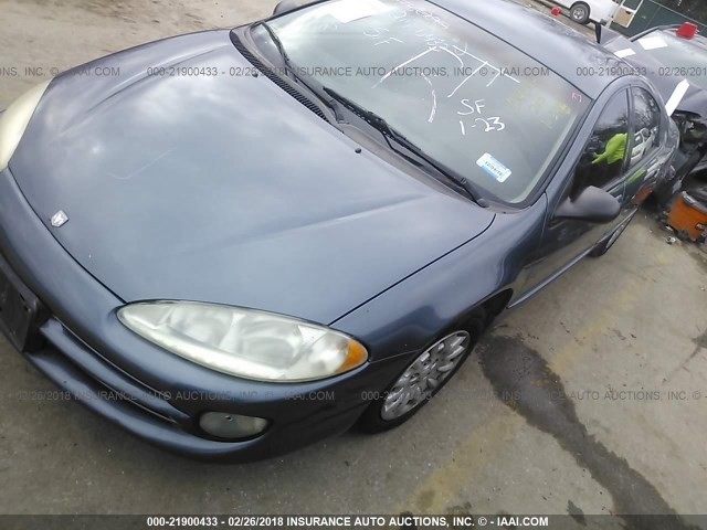 2B3HD46V83H566216 - 2003 DODGE INTREPID SE BLUE photo 2