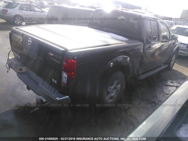 1N6AD09U27C465044 - 2007 NISSAN FRONTIER CREW CAB LE/SE/OFF ROAD BLACK photo 4