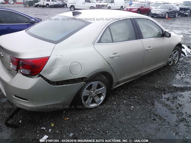 1G11B5SL9FF104617 - 2015 CHEVROLET MALIBU LS 金色 照片 4