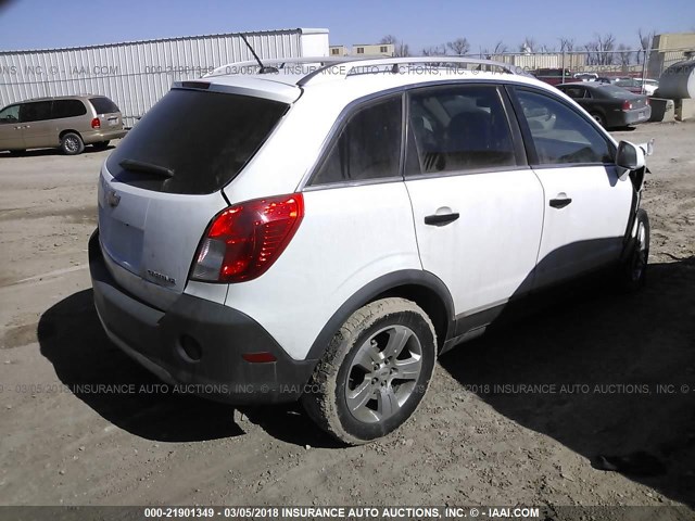 3GNAL1EK8ES537217 - 2014 CHEVROLET CAPTIVA LS WHITE photo 4