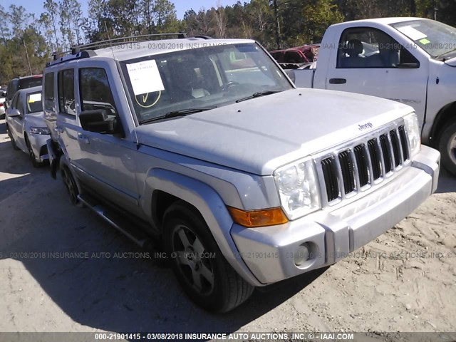 1J4RH4GT2AC158924 - 2010 JEEP COMMANDER SPORT Silber Foto 1