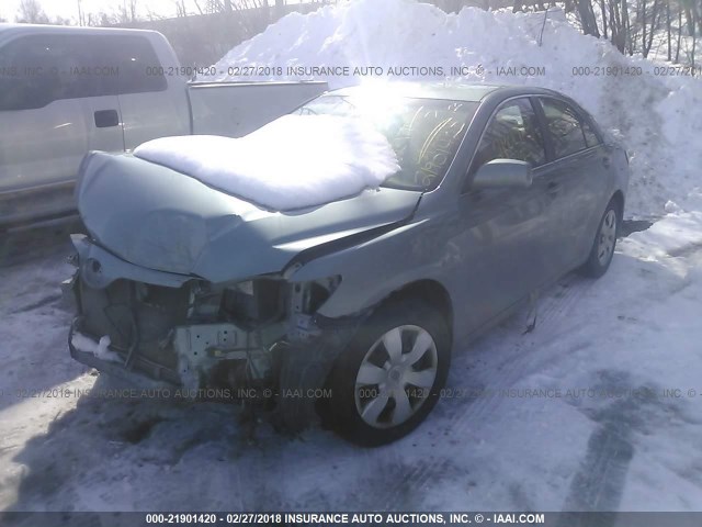 4T4BE46K07R008128 - 2007 TOYOTA CAMRY NEW GENERAT CE/LE/XLE/SE GREEN photo 2