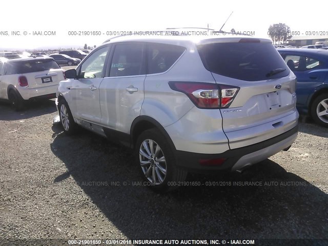1FMCU0JD3HUA04594 - 2017 FORD ESCAPE TITANIUM Gümüş fotoğraf 3