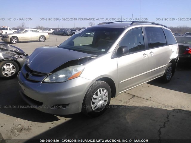 5TDZK23C27S038582 - 2007 TOYOTA SIENNA CE/LE SILVER photo 2