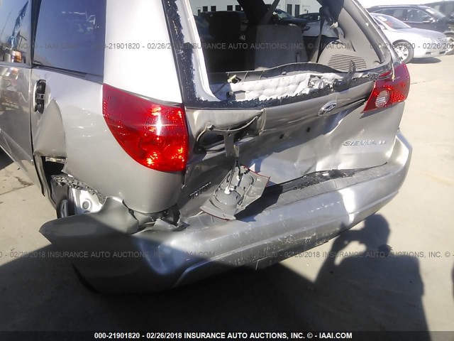 5TDZK23C27S038582 - 2007 TOYOTA SIENNA CE/LE SILVER photo 6