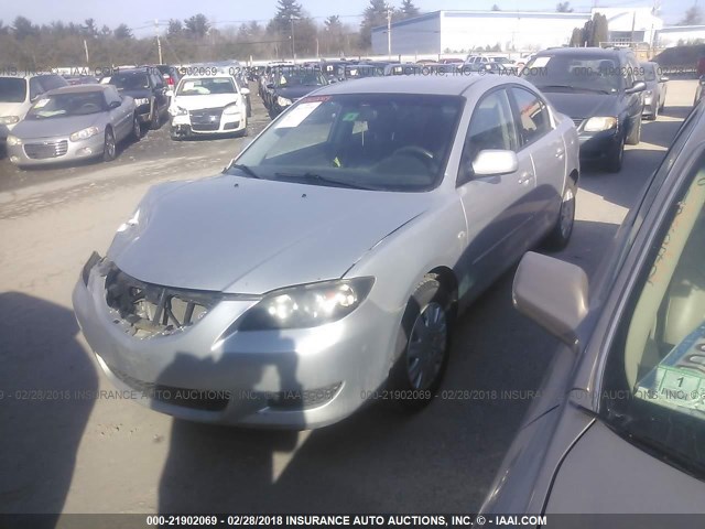 JM1BK12G861520095 - 2006 MAZDA 3 I فضي صورة 2