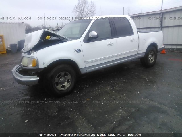 1FTRW07L61KF47169 - 2001 FORD F150 SUPERCREW WHITE photo 2